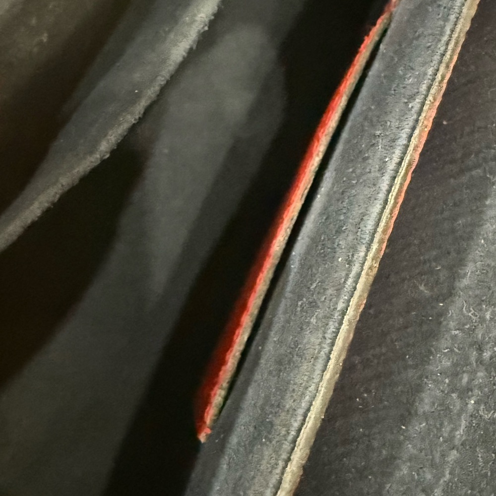 Louis Vuitton Epi Twist Bag - Picture 5 of 6